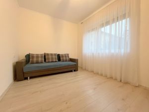 Apartament de inchiriat cu gradina- Zona Nord - imagine 7