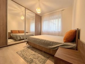 Apartament de inchiriat cu gradina- Zona Nord - imagine 8