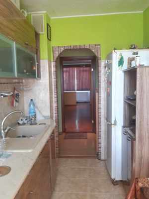 apartament 3 camere - imagine 3