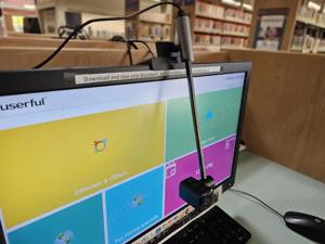 CA Essential Webcam Flex cu trei poziții de montare - nou - imagine 2