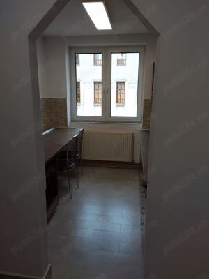 Apartament 2 camere central Hateg  - imagine 4