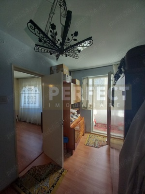 Apartament 2 camere, et 2 4, Malu Rosu - Troienelor - 46000 euro - imagine 12