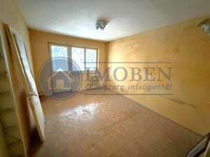 2 Camere-Etaj 2-Valea Rosie-Necesita Renovare totala-38,5mp-Liber