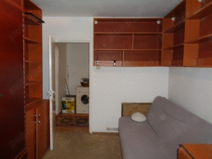 Apartament 3 camere cu centrala pe gaz, etaj 2 in Vlaicu, aproape de statia de tramvai - imagine 12