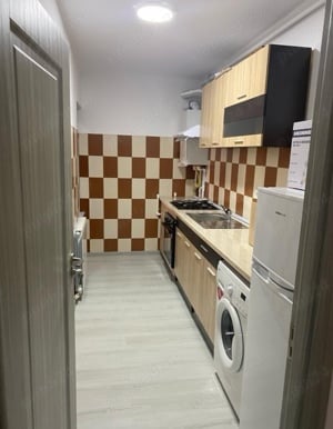 Apartament 2 camere decomandat, lângă Facultatea de Științe Economice - imagine 7