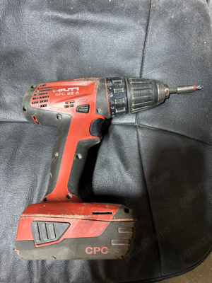vand bormasina Hilti