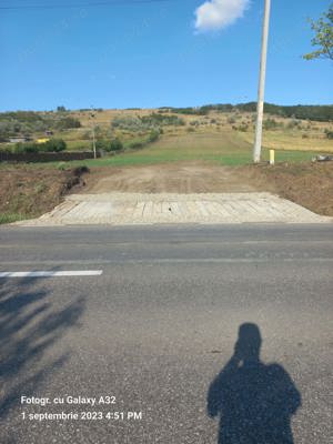 Teren intravilan de vanzare , strada Calugareni Vaslui - imagine 2