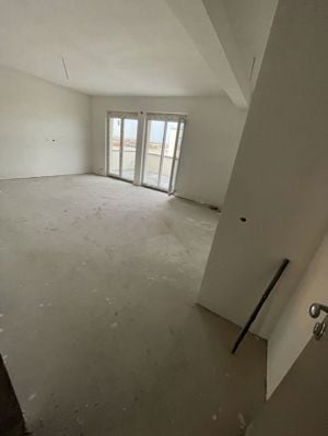 Dezvoltator | Penthouse cu terasa de 31 mp | Disponibil imediat - imagine 8