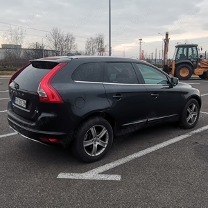 Volvo XC60 D3 Automat - imagine 4