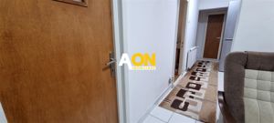 Apartament 4 Camere Zona Closca Pretabil Spatiu Comercial