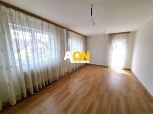 Apartament la vila 3 camere, garaj, Alba Micesti