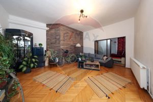 Apartament 2 camere în zona Centrul Istoric - imagine 2