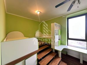 Apartament 3 camere  proaspat renovat zona Centrala - imagine 9