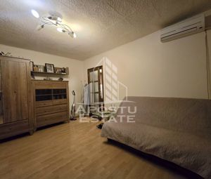 Apartament cu 2 camere, etaj intermediar, zona Bucovina - imagine 2