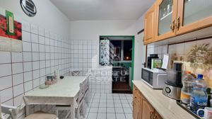 Apartament 2 camere, etaj intermediar, centrala proprie, zona Lipovei - imagine 2