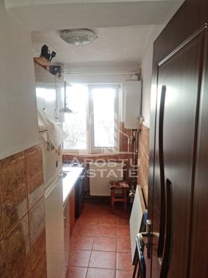 Apartament cu o camera in zona Sagului, centrala termica - imagine 5