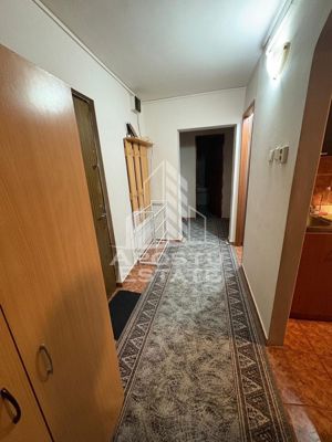 Apartament 2 camere, centrala proprie, Cetatii - imagine 3