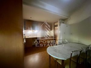 Apartament 4 camere, decomandat,centrala proprie,zona Aradului - imagine 10