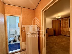 Apartament 2 camere decomandat, etaj 3,  lift, zona Olimpia - Stadion - imagine 5