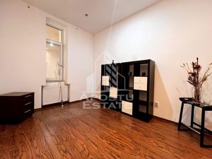 Apartament 2 camere, centrala proprie, PetFriendly,zona Ultracentrala - imagine 4