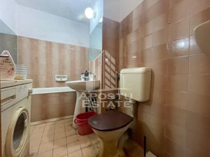 Apartament 2 camere, 2 balcoane si garaj - zona Intim - imagine 5