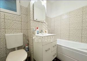 Apartament 5 camere, etaj intermediar + garaj, zona Calea Lipovei - imagine 8