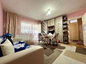 Apartament cu 2 camere, centrala proprie, etaj 1, zona Sagului - imagine 2