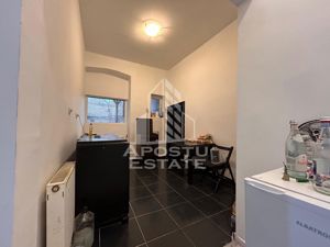 Casă la curte comună, renovată complet în 2024 in zona Iosefin - imagine 6