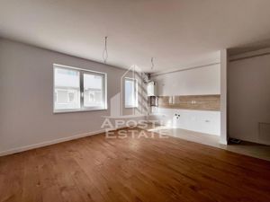 Apartament 2 camere, nemobilat,parcare, centrala, zona Eso/Giroc - imagine 1