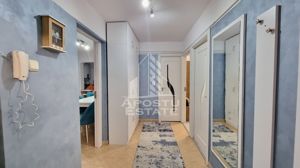 Apartament 3 camere decomandat, centrala proprie, Zona Torontalului - imagine 5