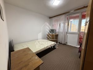 Apartament cu 3 camere in zona Sagului, centrala termica - imagine 4