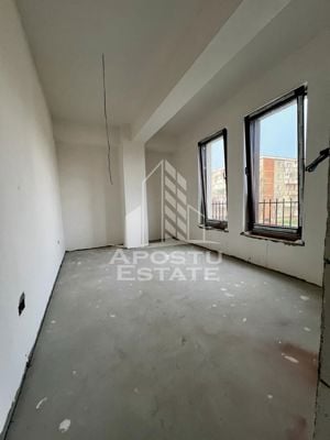 Apartament cu 3 camere nou,etaj intermediar,centrală proprie,zona Alfa - imagine 2