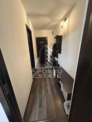 Apartament cu 2 camere, complet renovat, 2 balcoane, etajul 2 - imagine 8