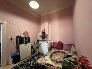 Apartament 3 camere, curte comuna, toate utilitatile, zona Lunei - imagine 4