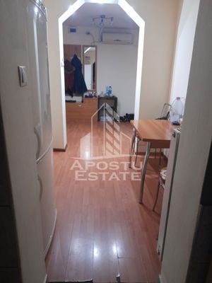 Apartament 2 camere, decomandat, strada linistita, zona Lipovei - imagine 4