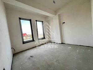 Apartament cu 3 camere nou,etaj intermediar,centrală proprie,zona Alfa - imagine 5