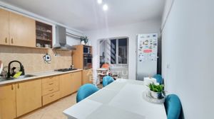 Apartament 3 camere decomandat, centrala proprie, Zona Torontalului - imagine 3