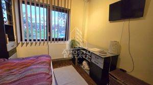 Apartament cu 2 camere, decomandat, centrala proprie, zona Lipovei - imagine 4