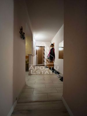 Apartament 3 camere, centrala proprie, 2 bai, situat in zona Steaua. - imagine 9