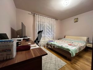 Apartament 3 camere, centrala proprie, 2 bai, situat in zona Steaua.