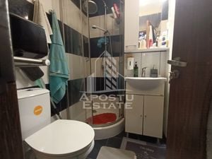 Apartament 4 camere, decomandat, 3 dormitoare, 2 bai, zona Fratelia. - imagine 8