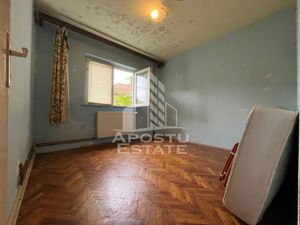 Apartament cu 3 camere, 2 bai, centrala proprie, zona Girocului - imagine 4