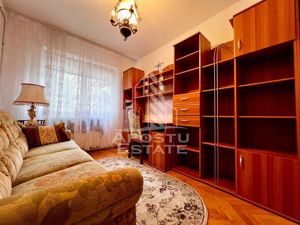 Apartament cu 3 camere, centrala proprie, cu debara, zona Sagului - imagine 6