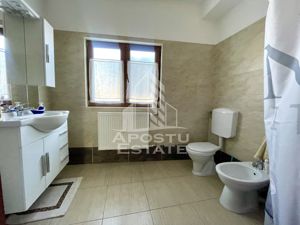 Apartament cu teren de 155 mp, 3 camere, 2 bai in Ghiroda - imagine 9