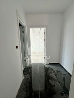 Penthouse cu scara interioara deosebita, 3 camere si 2 bai langa Lidl. - imagine 7