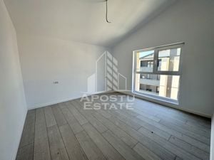 Apartament cu 2 camere, la asfalt, hotel IQ, bloc cu lift, finalizat. - imagine 4