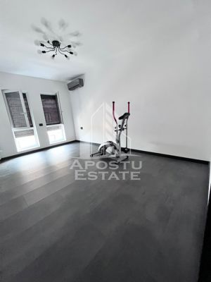 Penthouse cu 3 camere si 2 bai, terasa de 70 mp si 2 locuri de parcare - imagine 13