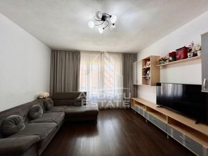 Apartament 3 camere, in cladire reabilitata in Piata Libertatii