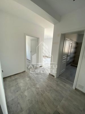 Apartamente cu 1 camera, decomandate, etajul intai, in zona Braytim.