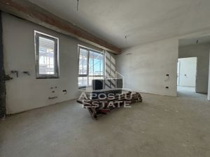 Apartamente cu 3 camere, terasa de 45 mp, zona Braytim.